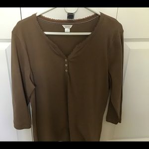 Christopher & Banks Ladies Top..